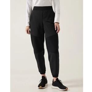 ATHLETA Get Set Hybrid Jogger Small Black Pant